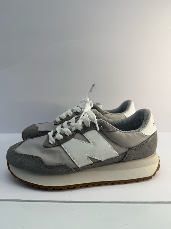 New Balance Shoes - New Balance Men's Sneakers in Gray and White with Gum Outsole NWOT size 8